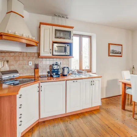 Peaceful In With Private Terrace & Garden