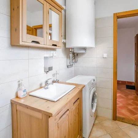 Peaceful In With Private Terrace & Garden *