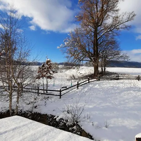Peaceful In With Private Terrace & Garden 度假居 Božanov